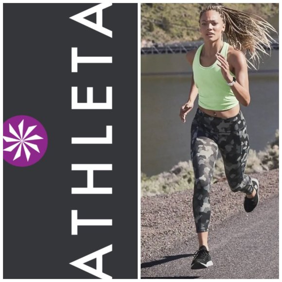 Athleta Pants - WOMEN'S Athleta Lightning Camo 7/8 Tights in SuperSonic Size Small